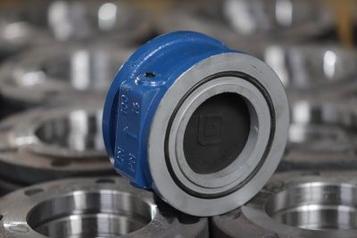 Клапан обратный (межфланцевый чугунный ) В Тюмени